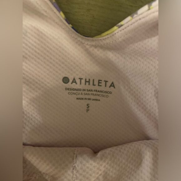 NWT Athleta Crop - Picture 4 of 6